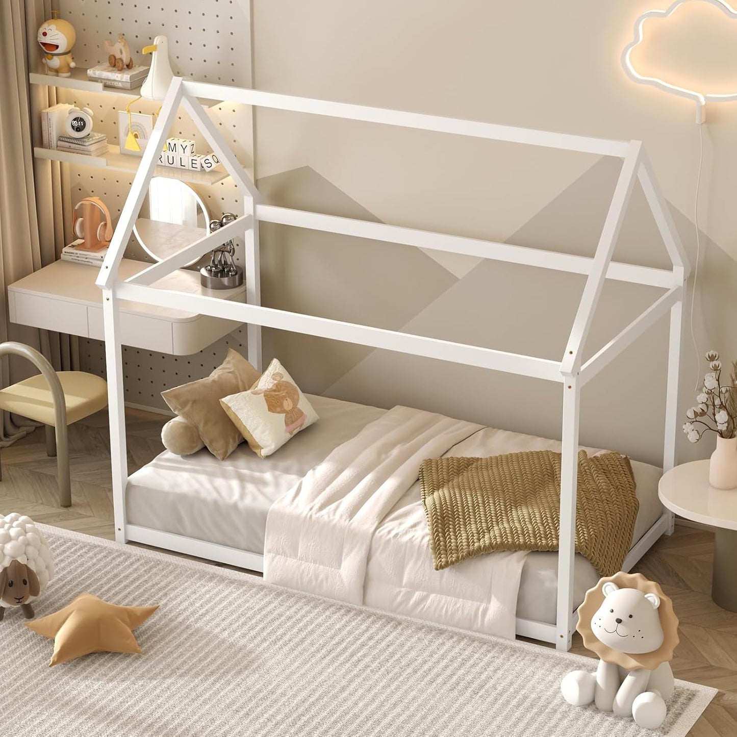 Dreamer’s House Bed