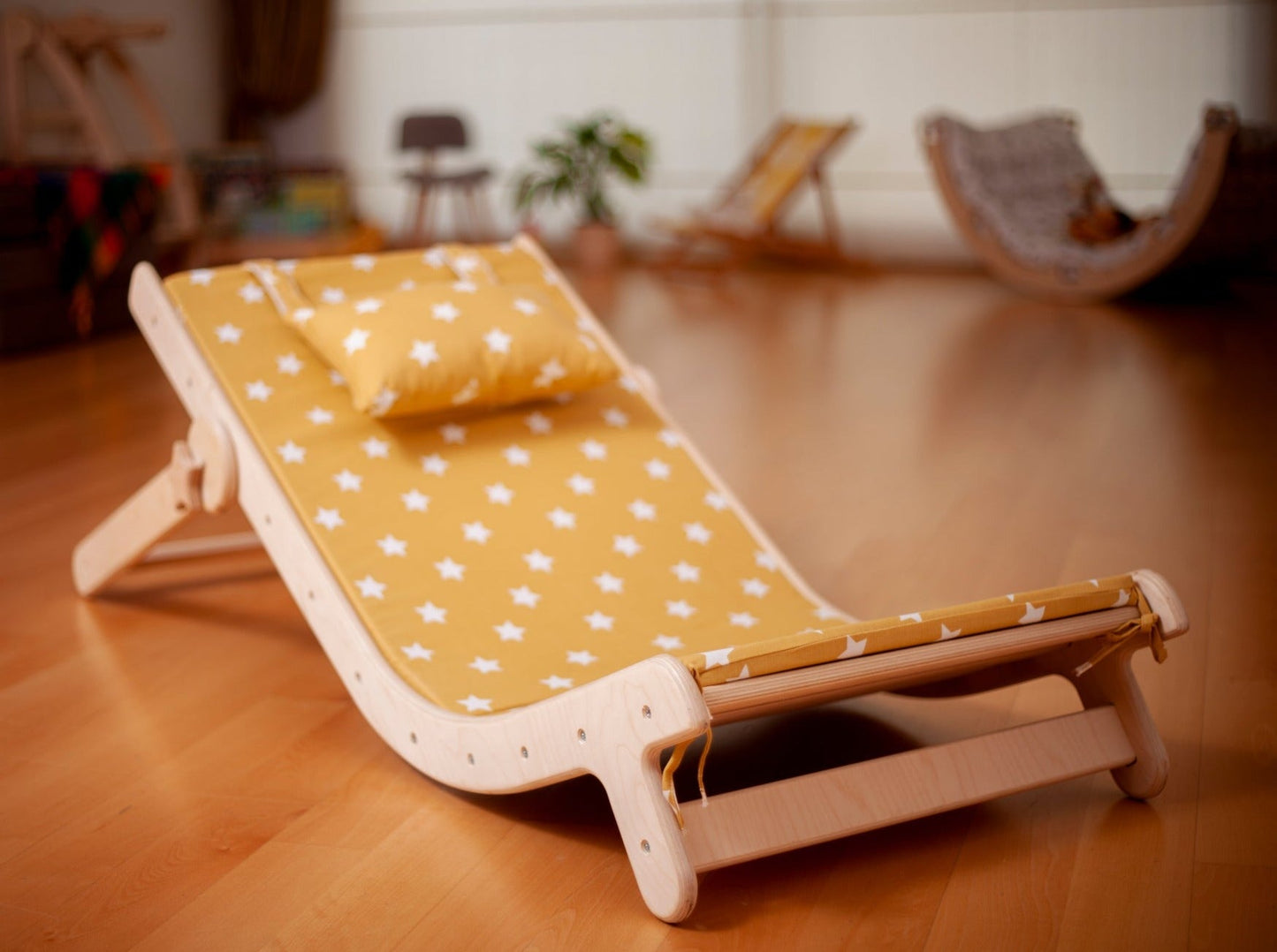 Artist’s Dream Lounger
