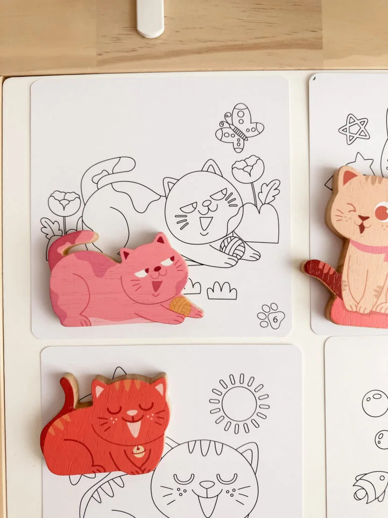 Artist’s Cat Figurines & Colouring Play Kit