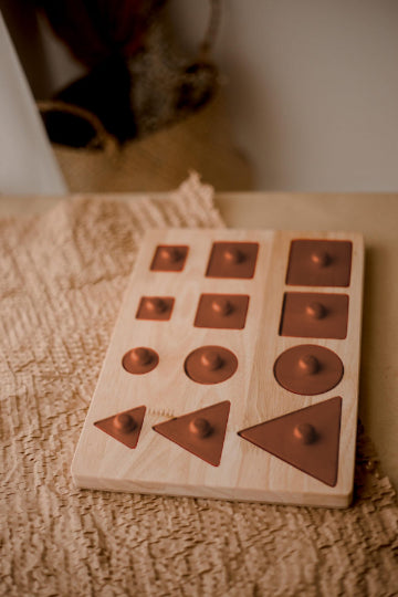 Architect's Knob Shape Puzzle