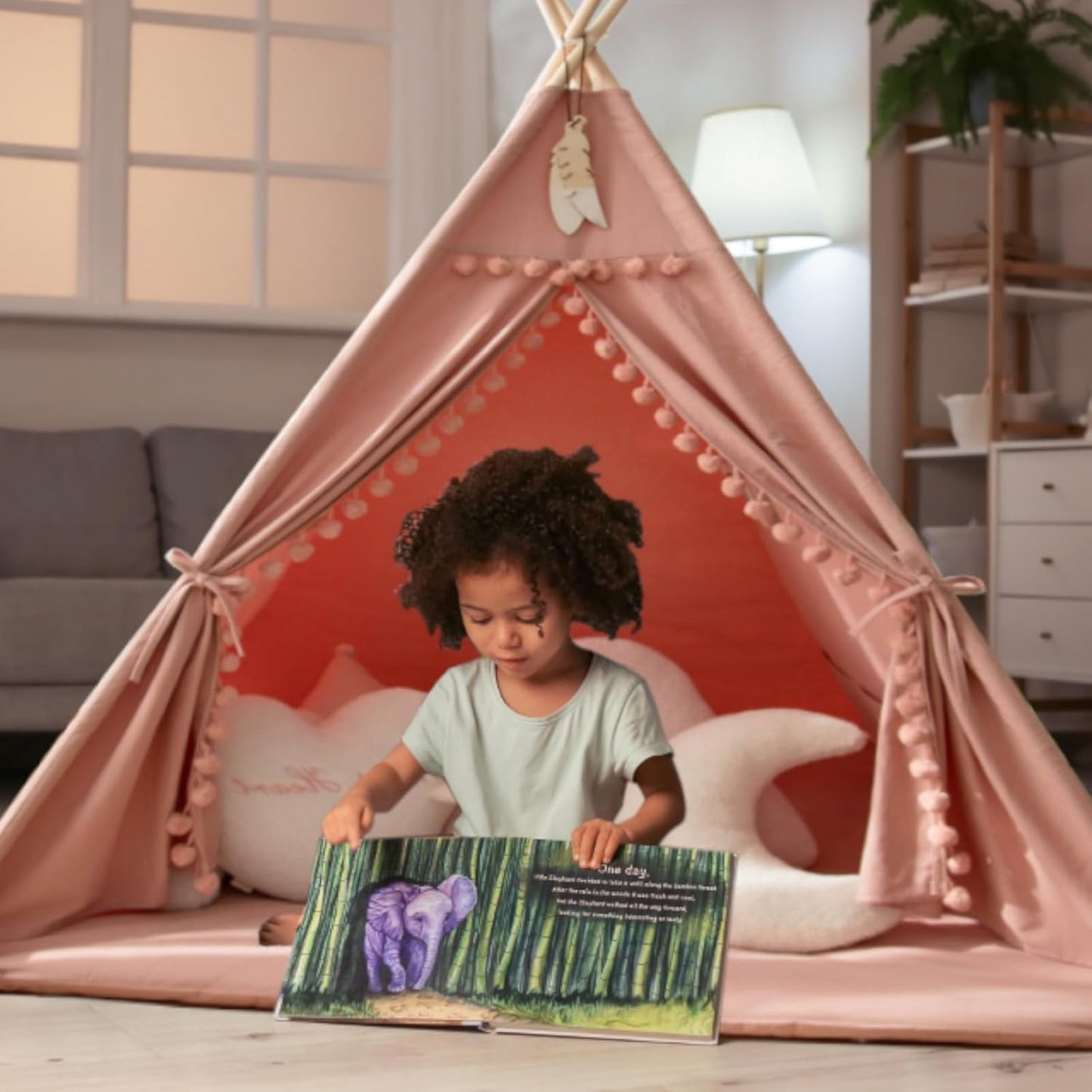 Dreamer’s Play Tent