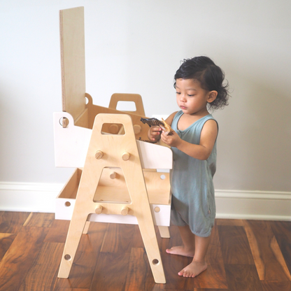 Artist’s Chalkboard Creativity Table